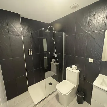 Patio De Naranjos Gcl *