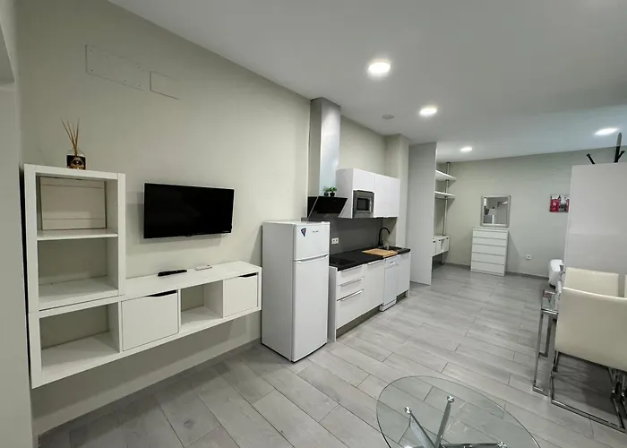 Patio De Naranjos Gcl